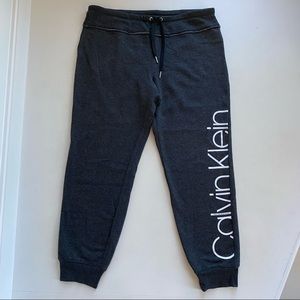 Calvin Klein jogger, sweatpant | size: large | color: charcoal/ black/ gray